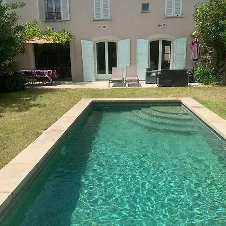 Villa Et Piscine Luxe 176 *